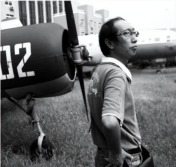 韩寒棱角被磨平全文,韩寒棱角磨平视频