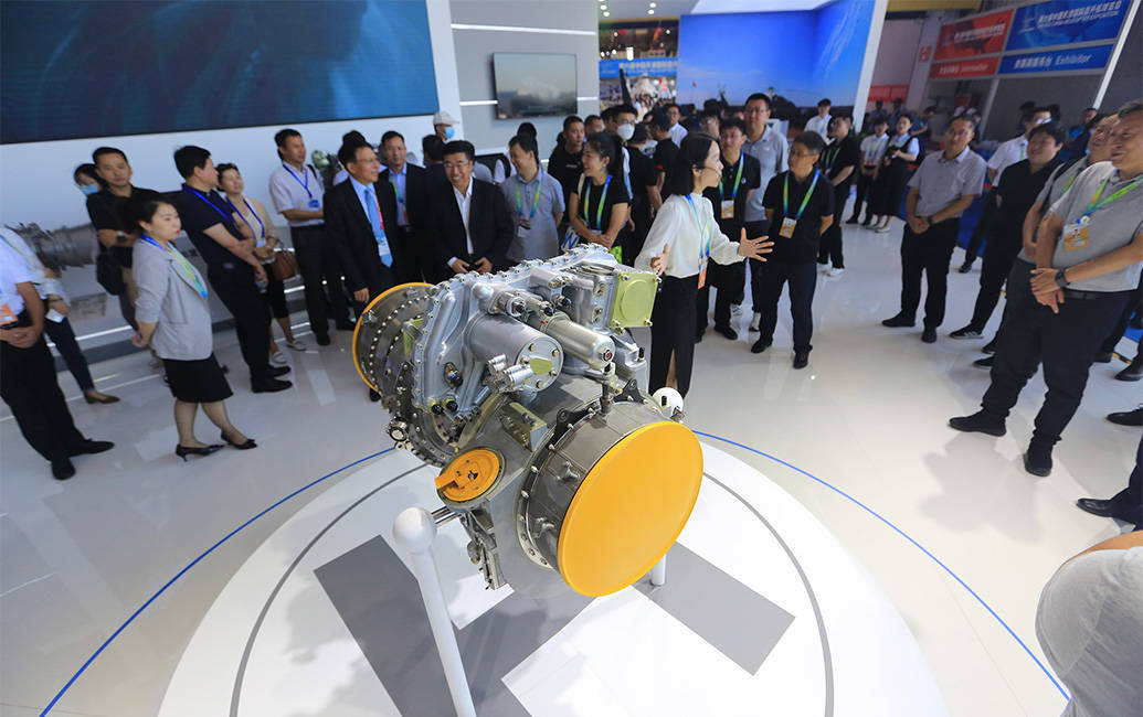 城事｜第6届天津直博会，陆航新锐装备亮相