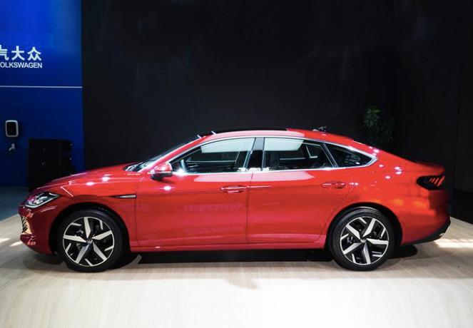 凌渡lamando2021款改色,凌渡2021款1.4t280舒适款改色