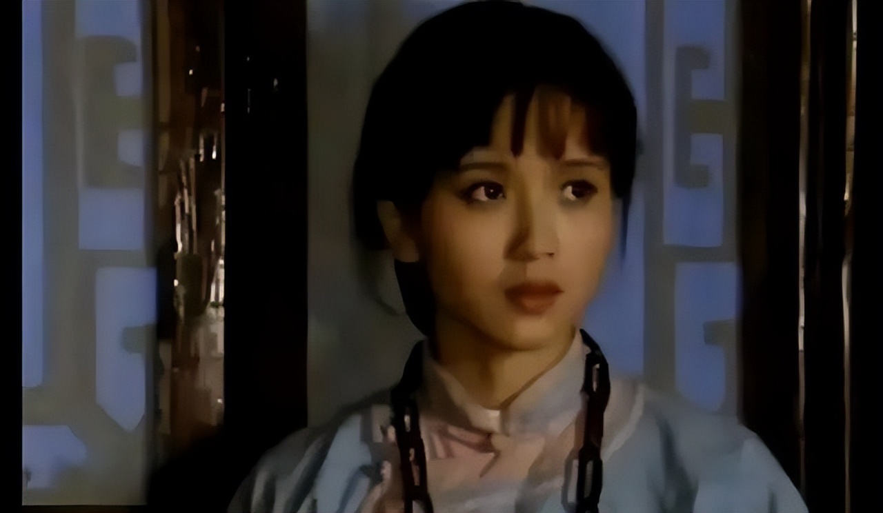 美到窒息的一眼万年,那些一眼万年的女明星角色