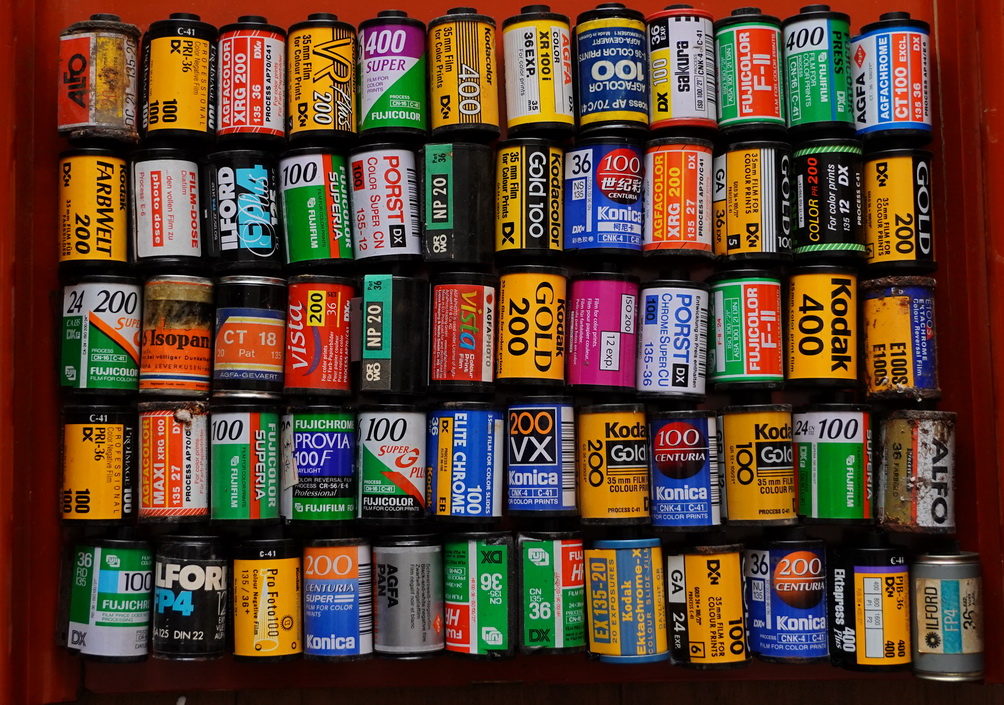 谈胶卷与胶卷暗盒收藏：过期的胶卷也有人要，或许还能卖个好价钱