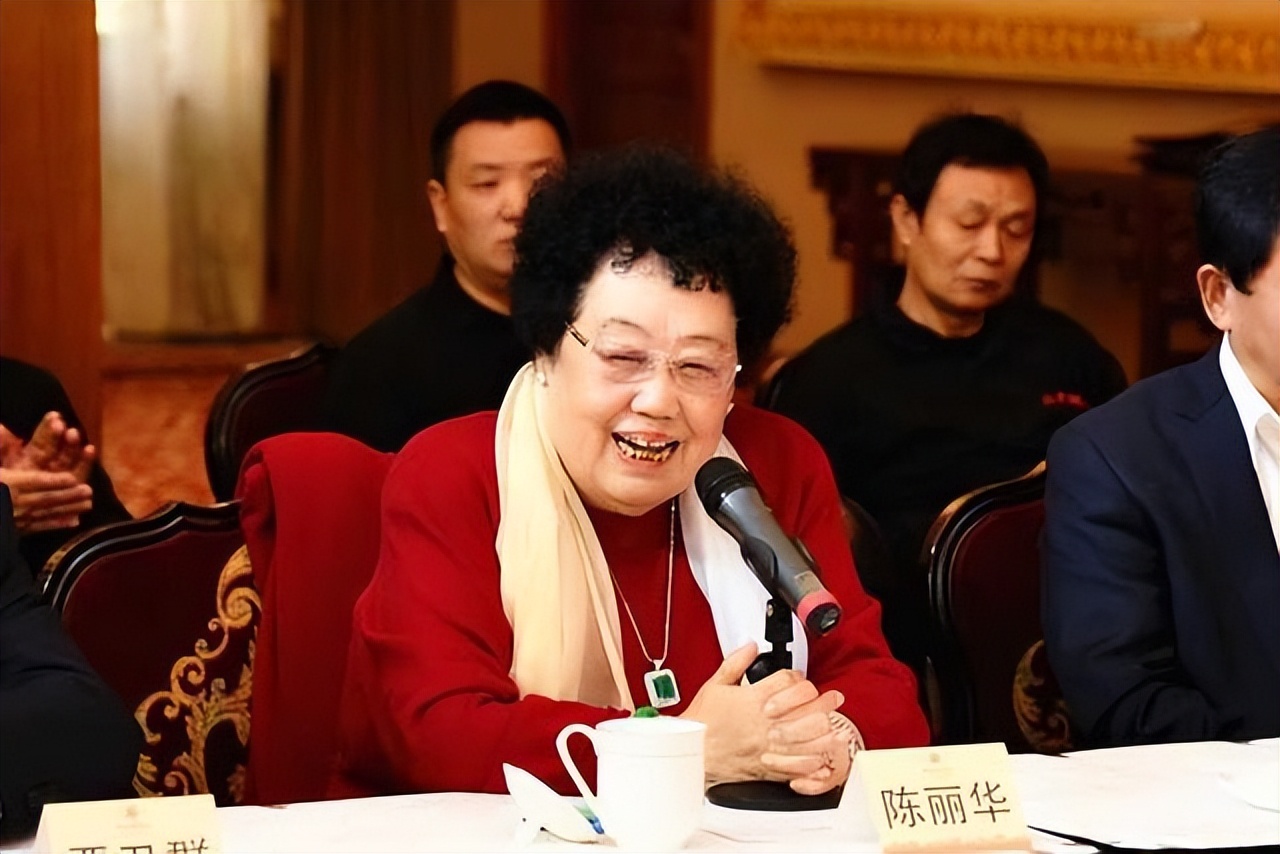 女富豪陈丽华：从修理工，到身价580亿，“吃到唐僧肉”的女人