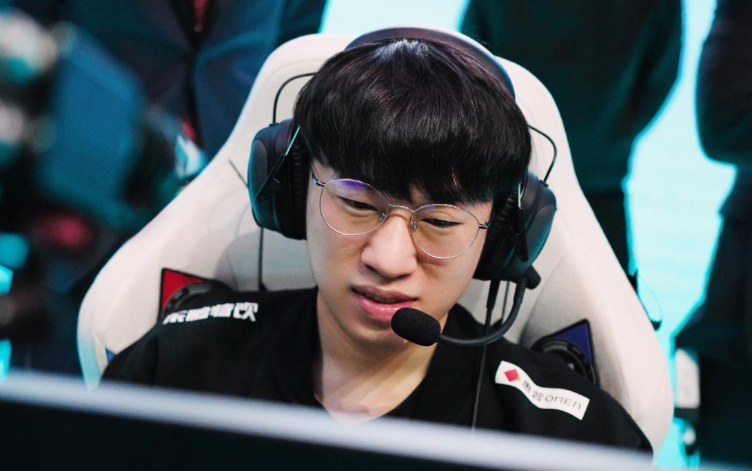 rngtes小虎,rng击败tes小虎一打四