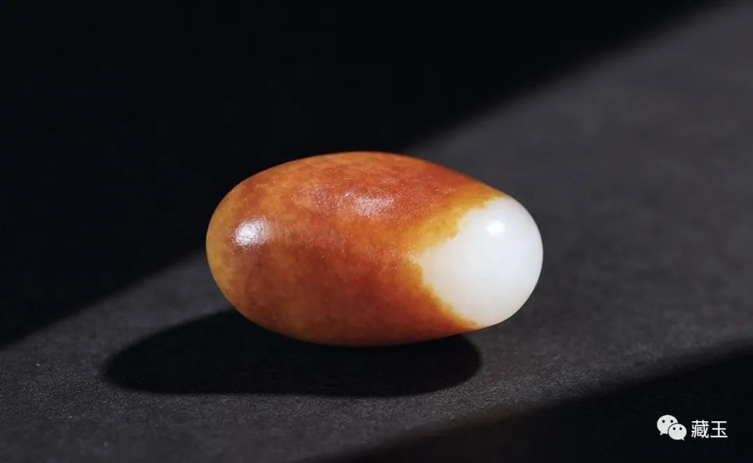 一条籽料圆珠手串价格,真的和田籽料手串值多少钱