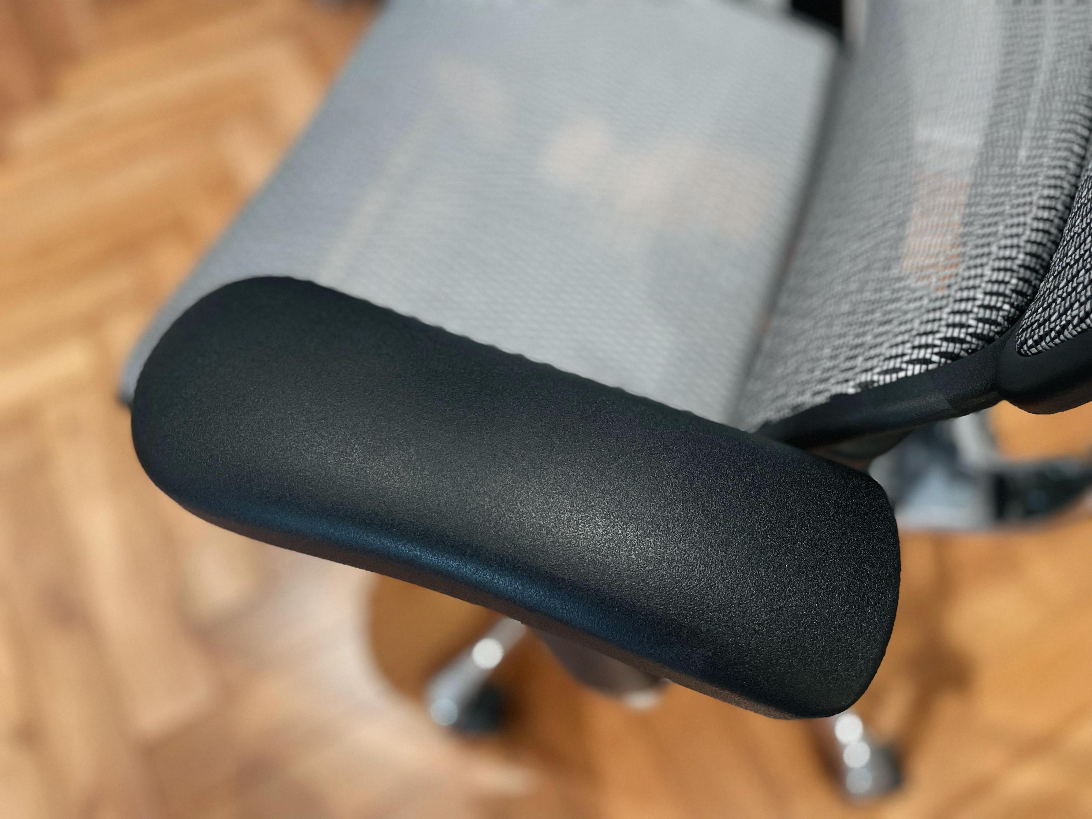 晒晒居家办公的电脑桌,晒晒我的居家办公环境