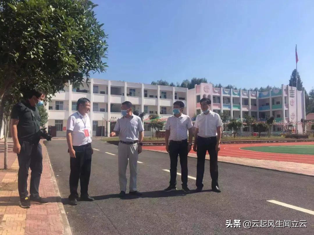 随县洪山教育,洪山区教育宣传