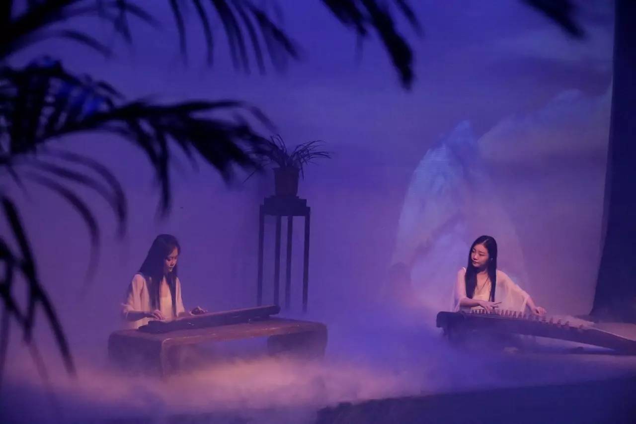 来自塔里木《塔河文苑》的诗歌四首、散文两篇