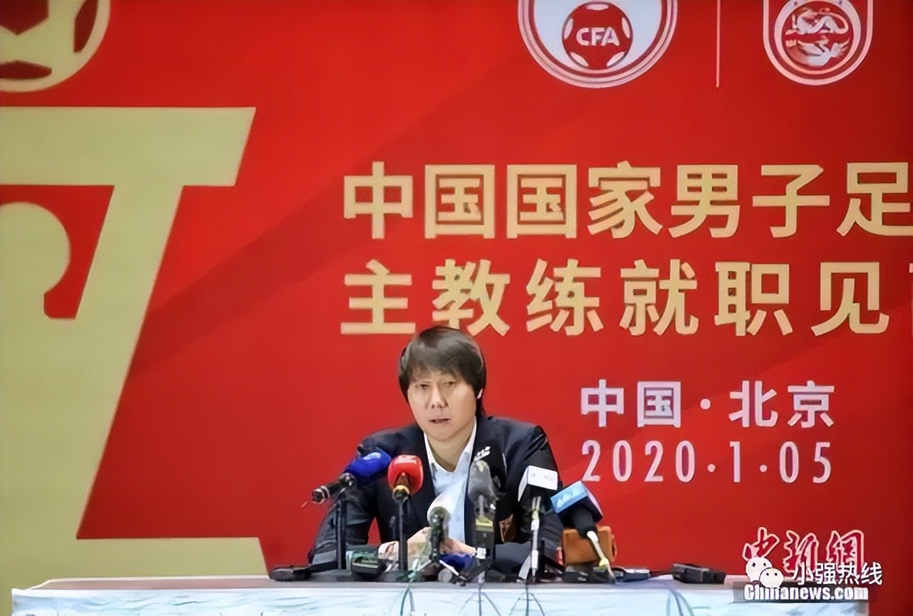 国足原主教练李铁近况,国足主教练李铁现在干嘛