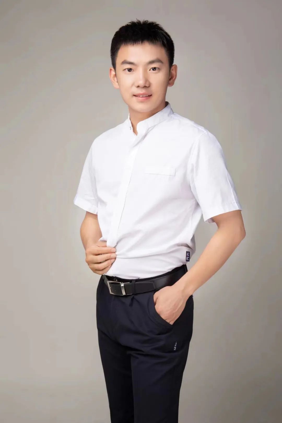 师生共享足球世界五育并举融合发展——两江新区西大附中星辰学校