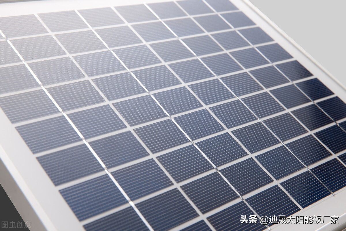 太阳能板为什么很重,太阳能电池板为什么那么重