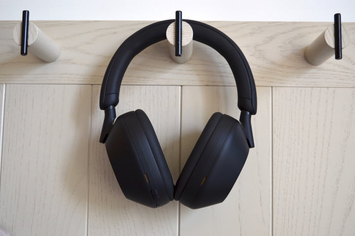 索尼wh-1000xm5对比1000xm4,索尼wh1000xm5可以插线嘛