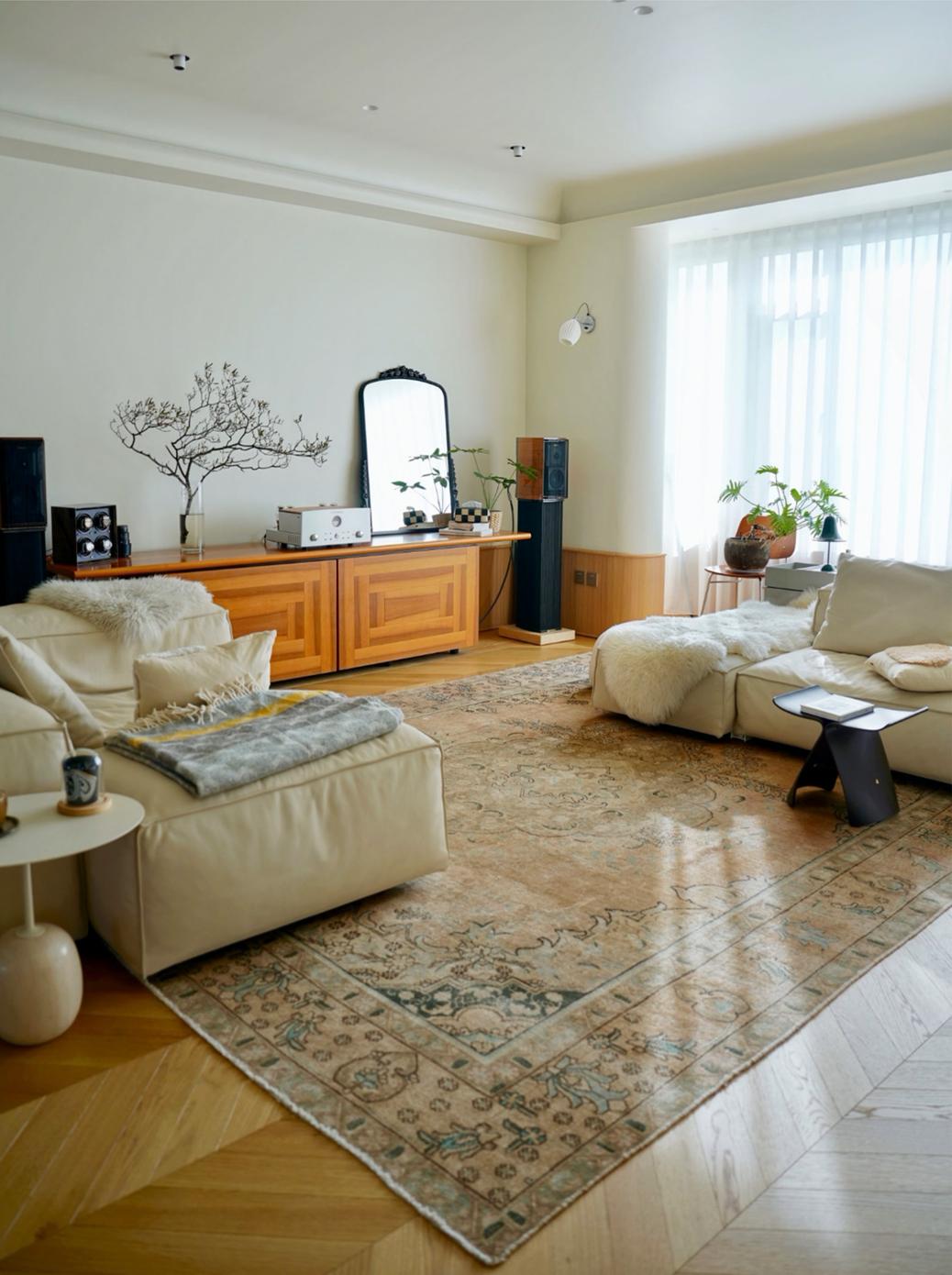 北京夫妻花光积蓄把225㎡改成一居:不要孩子、折腾房子,好任性