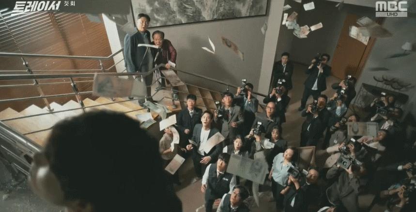 没想到，邓伦被封的事被韩剧先「预言」了