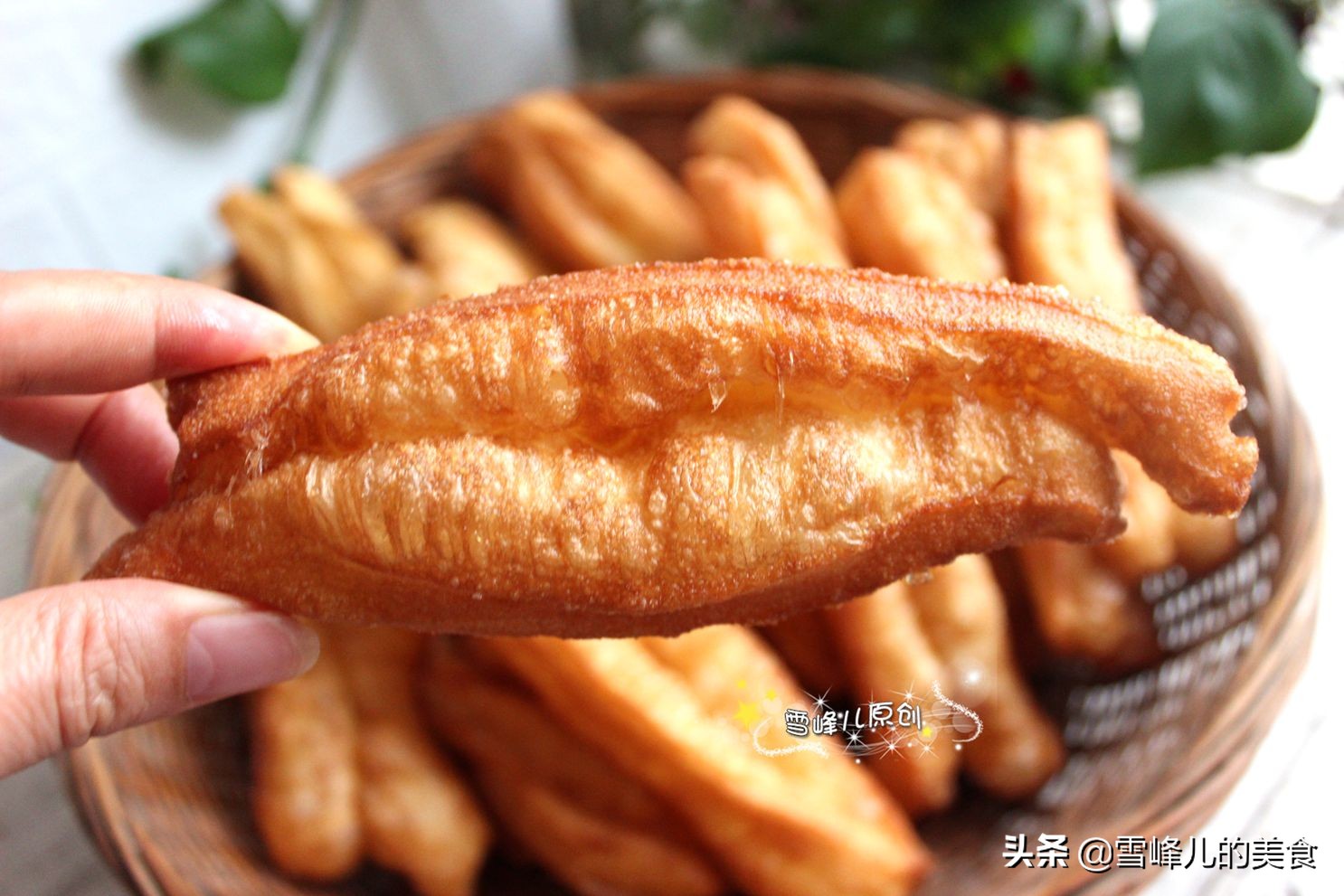 油条怎么做酥脆松软无泡打粉,油条怎么做到蓬松酥脆不加泡打粉