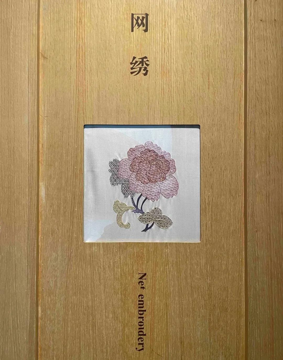 中国丝绸博物馆和中国之江博物馆,博物馆中国的服装