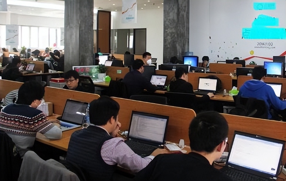 普通大学生在上海真实收入,上海普通本科毕业生税后月薪