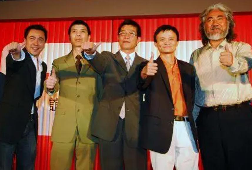 华谊兄弟风雨飘摇,华谊兄弟为什么会亏损