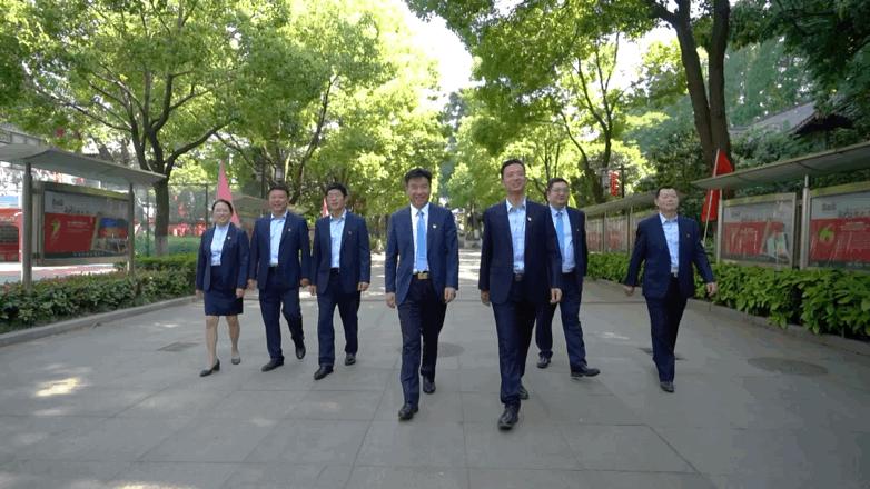 南京十二中中考2022年喜报,2022南京十二中中考四星达线率