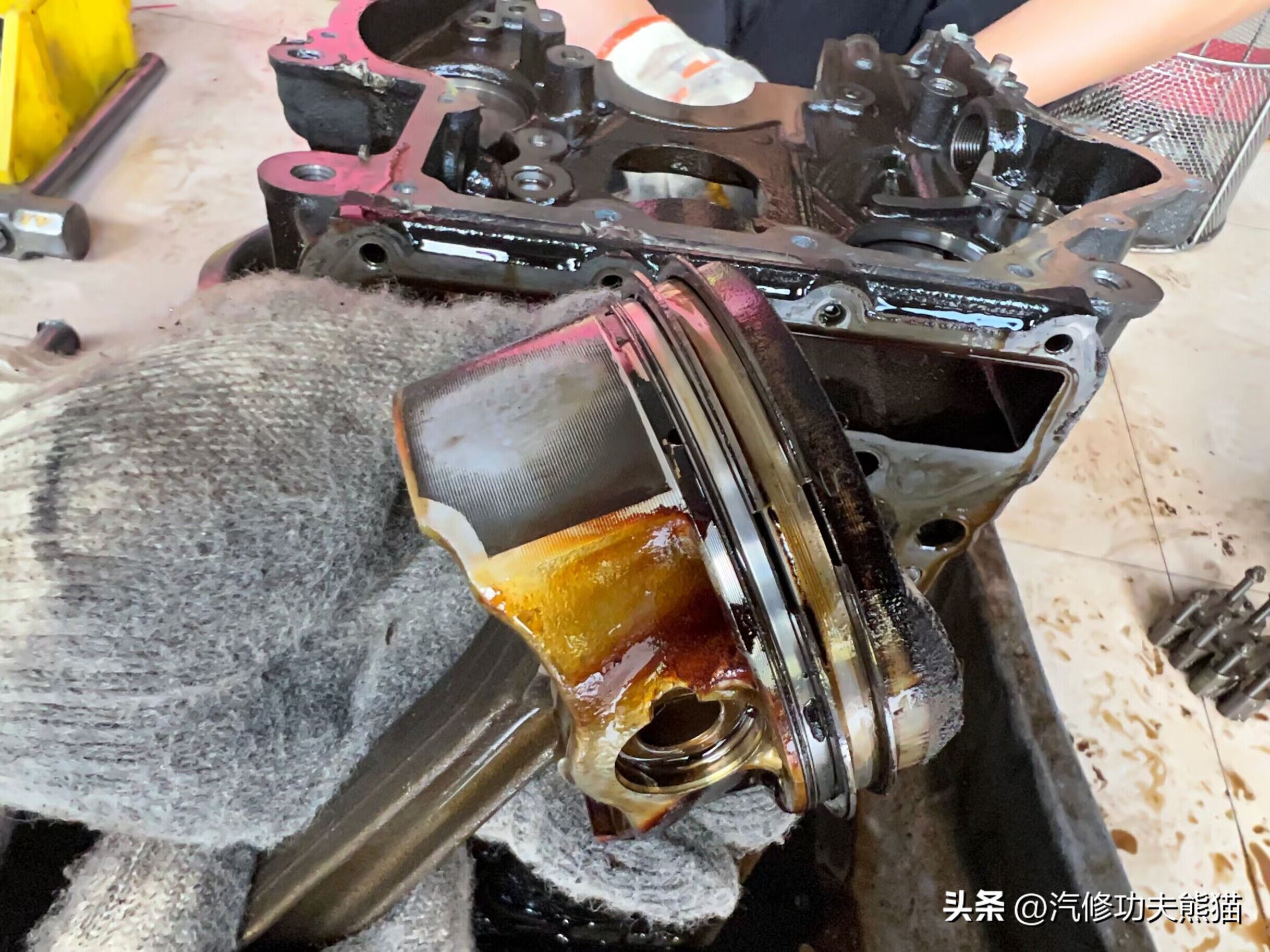 武汉小轿车烧机油处理办法,老款斯柯达烧机油解决方案