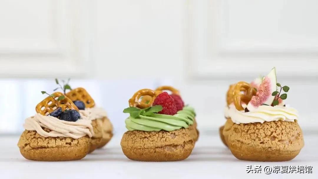 酥皮泡芙烤出来有点塌是怎么回事,泡芙不脆出炉后还塌什么原因