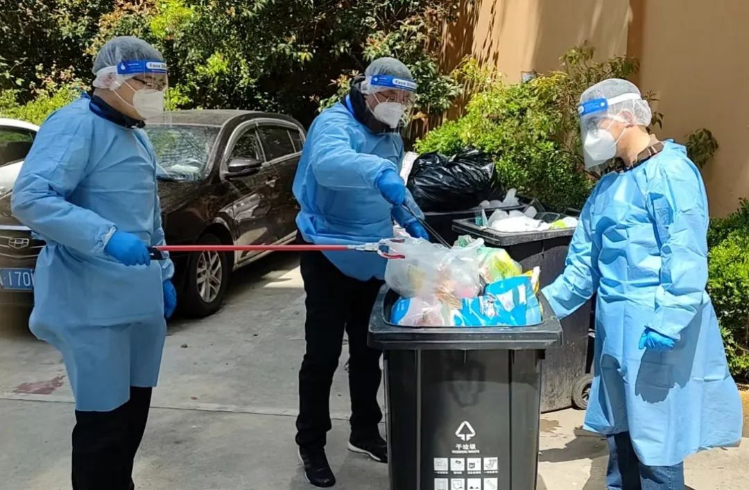 青联委员勇担当青春在疫线闪光,抗击疫情青年突击队