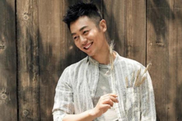 回顾“我是性感，不是浪”：朱亚文敢为艺术“献身”，对妻子却很