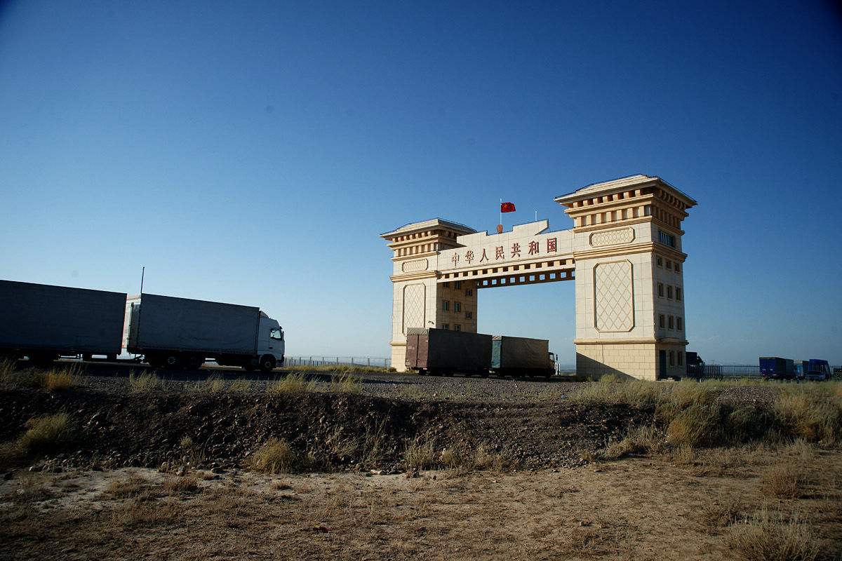 疆内陆地边境口岸城市都有哪些,19个沿边开放口岸具体是