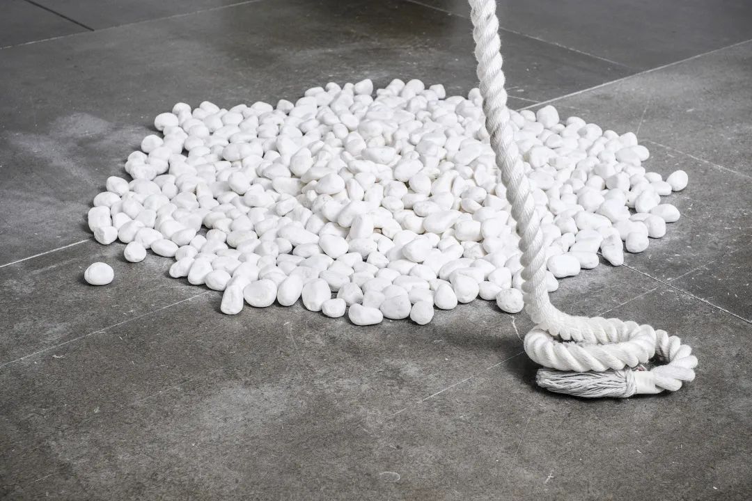 毛利悠子|“我想在创作中留下‘事物’而不仅仅是‘东西’。”