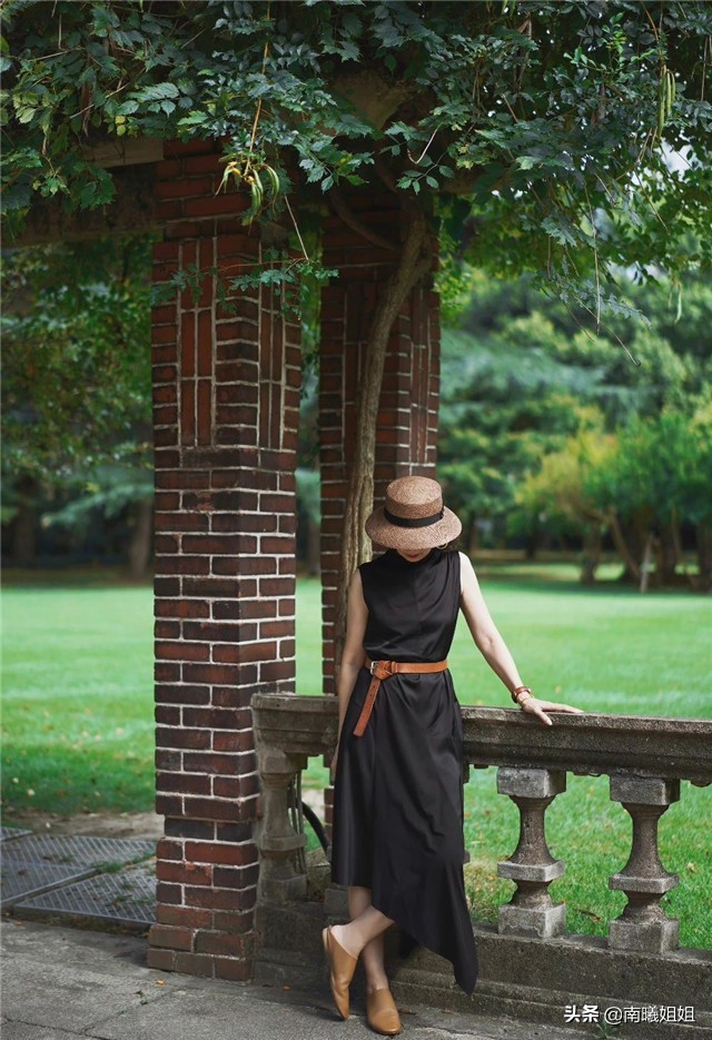 穆勒鞋女2022爆款洋气上档次,穆勒鞋女款高跟居家