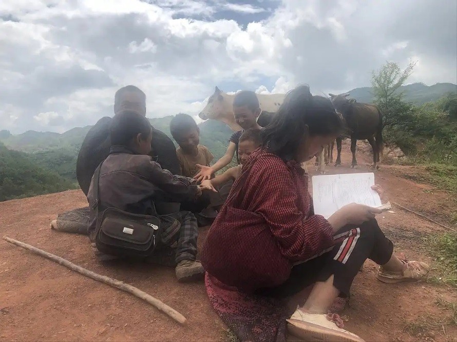 人大女毕业生伍继红现状,伍继红从人大毕业到沦为农妇