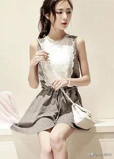 女性服饰越来越小，商家故意迎合“白幼瘦”成审美主流？