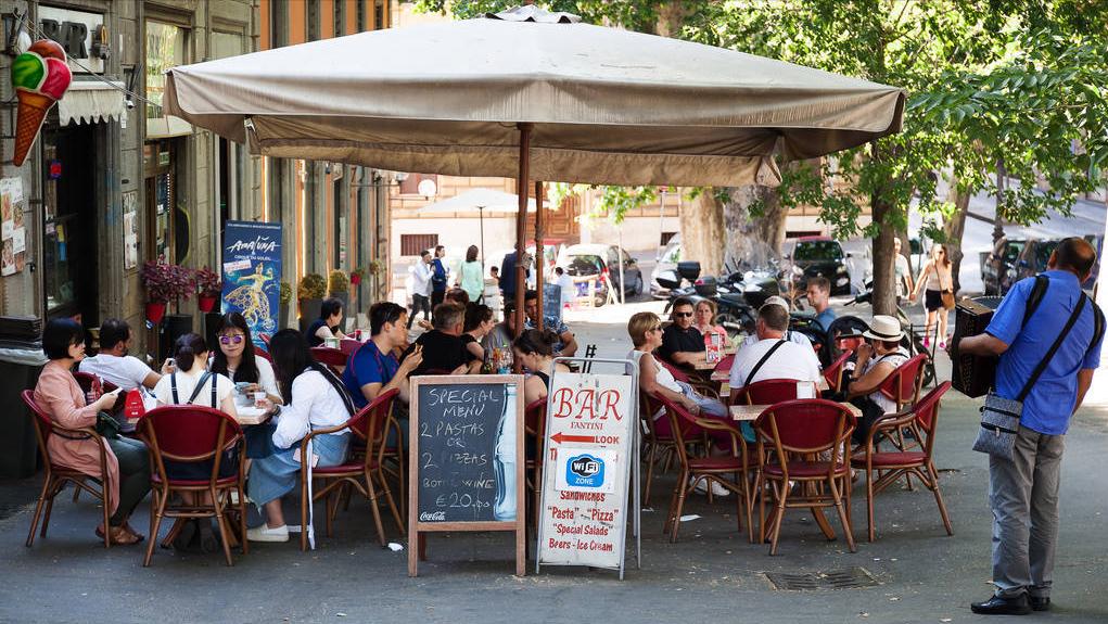 国内便宜随处见，这8种食物到了国外不仅价格翻倍，还深受老外爱