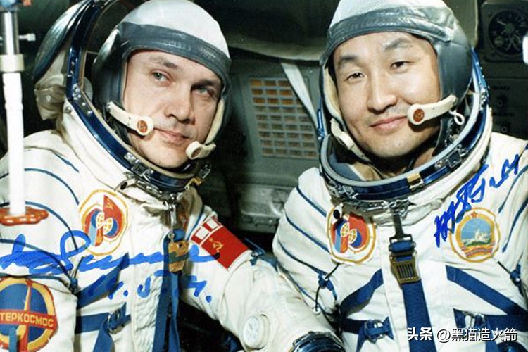 “赏月”号成功进入月球轨道，韩国国内一片质疑，为何没有直播？