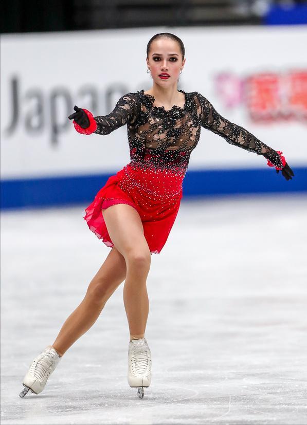 羽生结弦花样滑冰直播绝美场面,羽生结弦花样滑冰合集