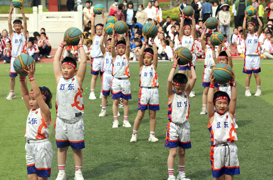 太原市外国语学校韵律操,足球韵律操小学