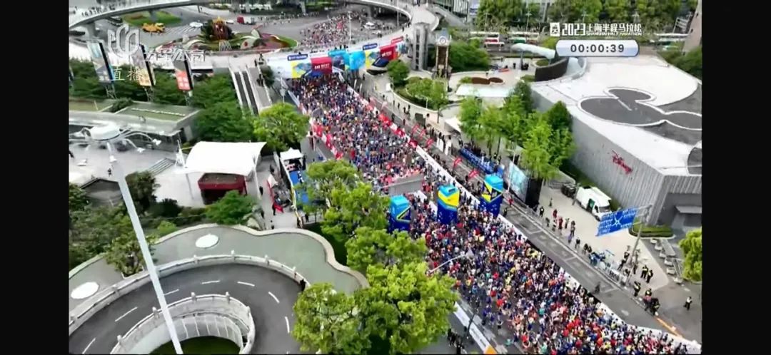 上海、北京、武汉、郑开四马开赛！四场赛事全览！