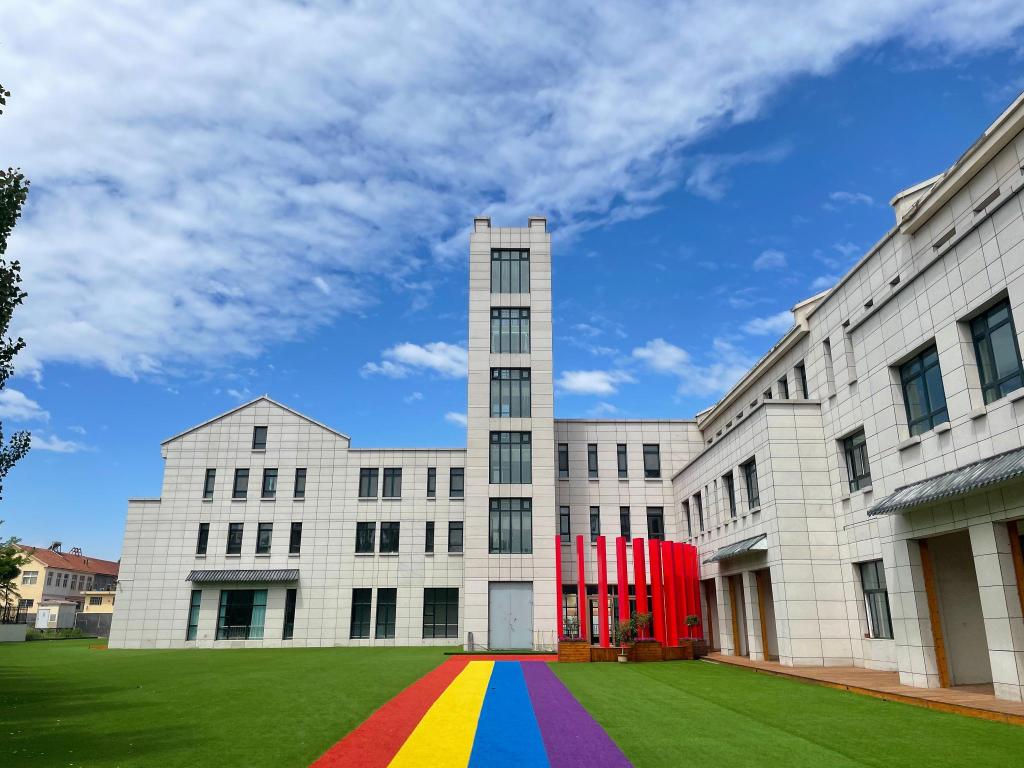 青岛博雅中学小初部,博雅学校小初部