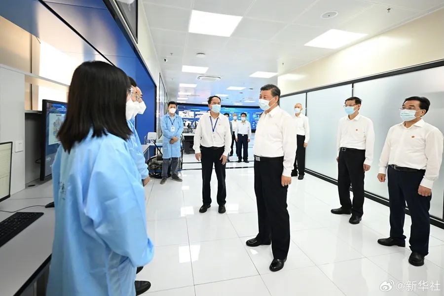 习*平近**在江苏南京市考察调研