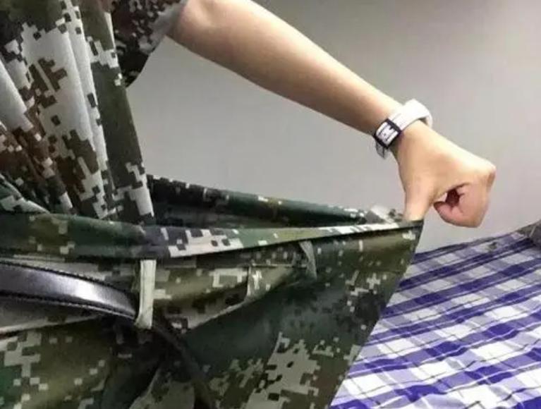 法律浅谈:以学生军训服透光为例,分析劣质产品的法律责任