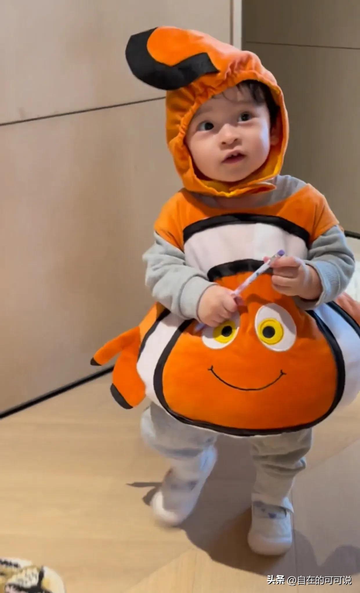 有人说女总裁叶海洋不应该曝光自己的生活，恨不得偷走小哈缇