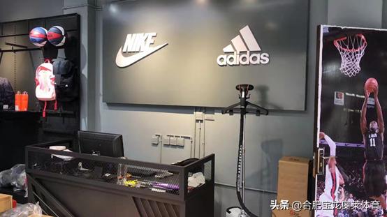 耐克阿迪达斯折扣店赚钱的秘密,耐克阿迪达斯品牌折扣店前景
