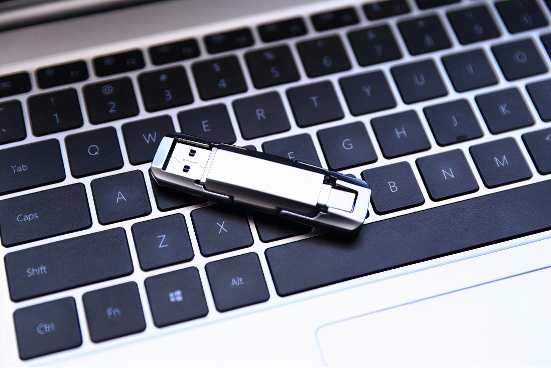 macbook怎么进入wtg系统,mac2016可以用wtg系统吗