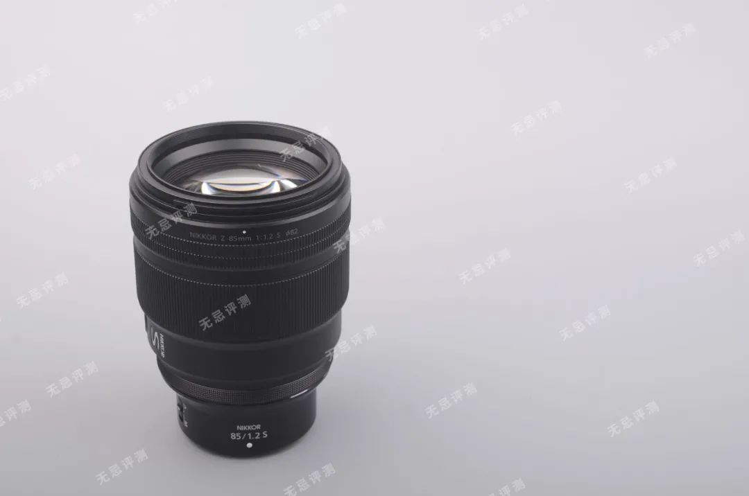 尼康z卡口85mmf1.8镜头评测欣赏,尼康全画幅50mmf1.8s和85mm1.8s