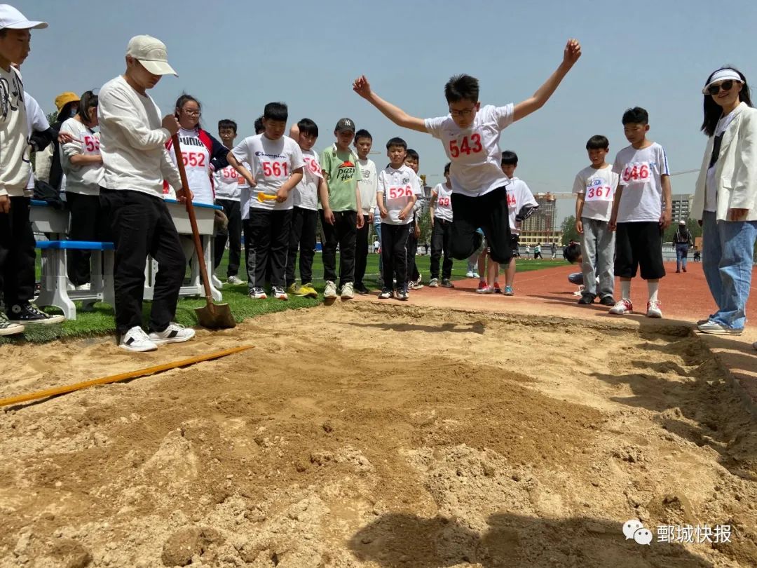 鄄城县实验小学:让文明之花开遍校园
