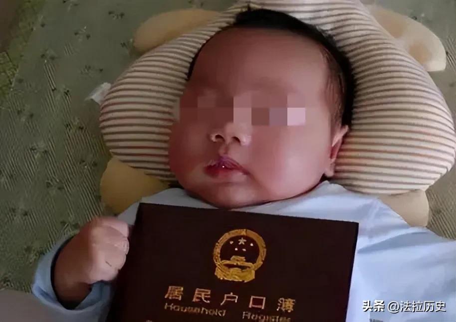 告别了“梓涵”时代，新一批“怪名”来袭！老师：别再整活了