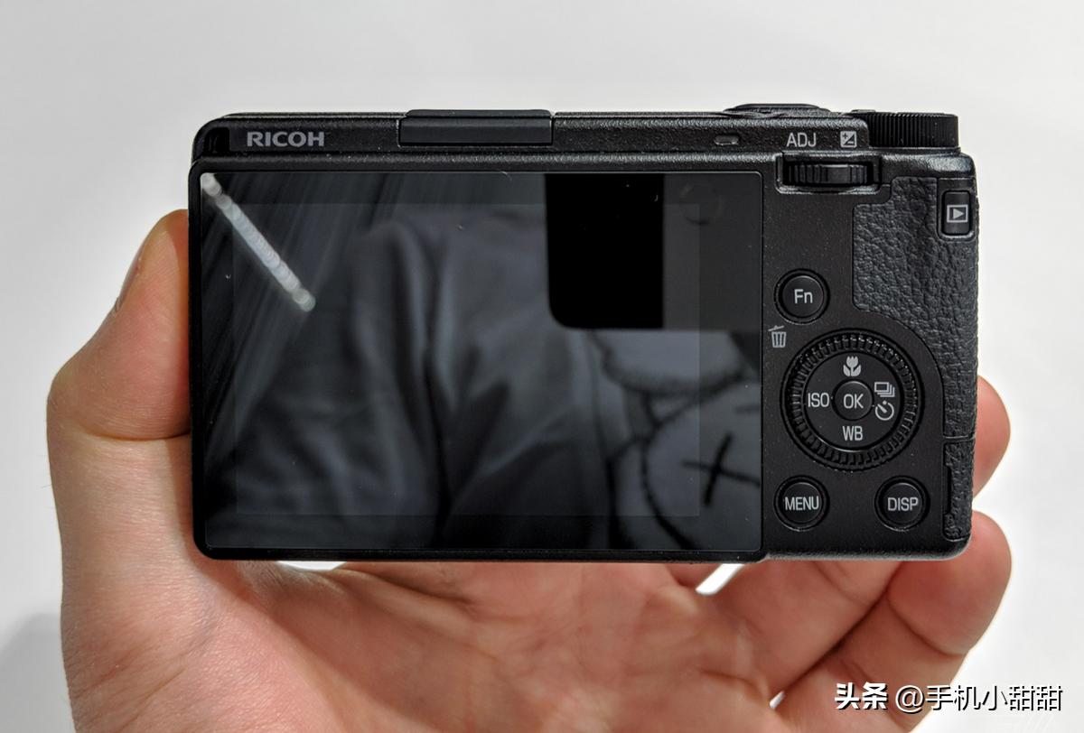 小姐姐们的“网红”相机，理光GRIII是“花瓶”还是真街拍神器？