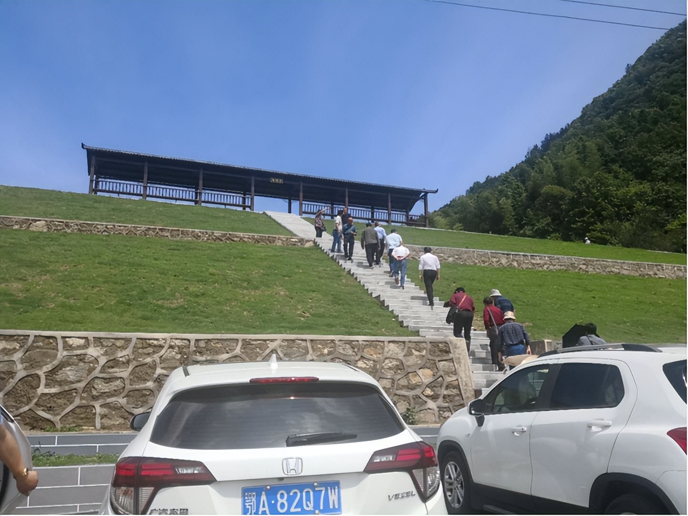 牛车河，一面乡村振兴的镜子（胡国民）