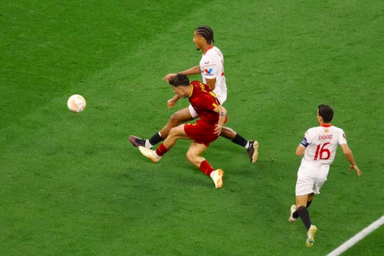 穆帅夺欧联杯,铁卫十大进球集锦