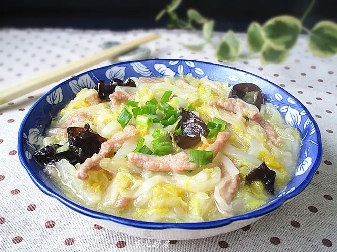 舌尖上的中国菜——浅论全国各地的特色美食