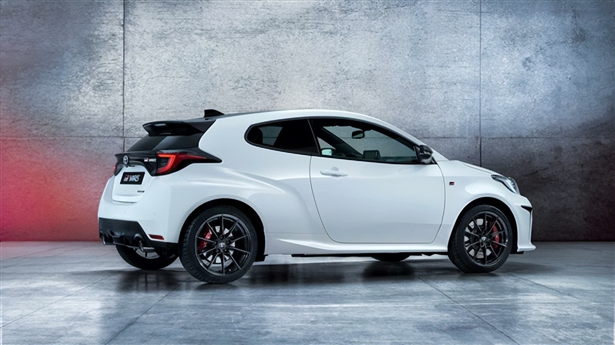 丰田gr雅力士试驾视频,纽北赛道丰田gr雅力士